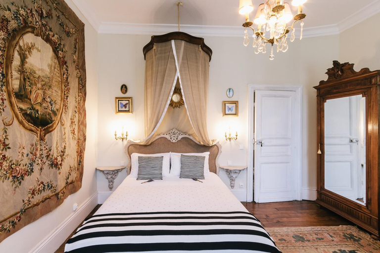 Bedroom 2, Chateau La Creuzette, Creuse
