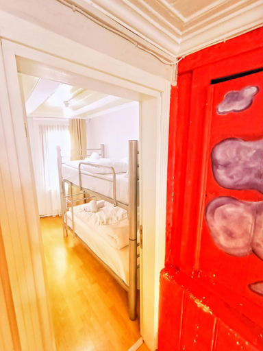 Others 3, Taksim History Wooden Hostel, Beyoğlu