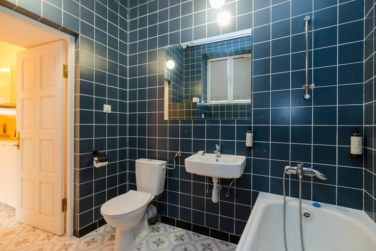 Bathroom 2, ShortStayPoland Krakowskie Przedmiescie, Lublin City