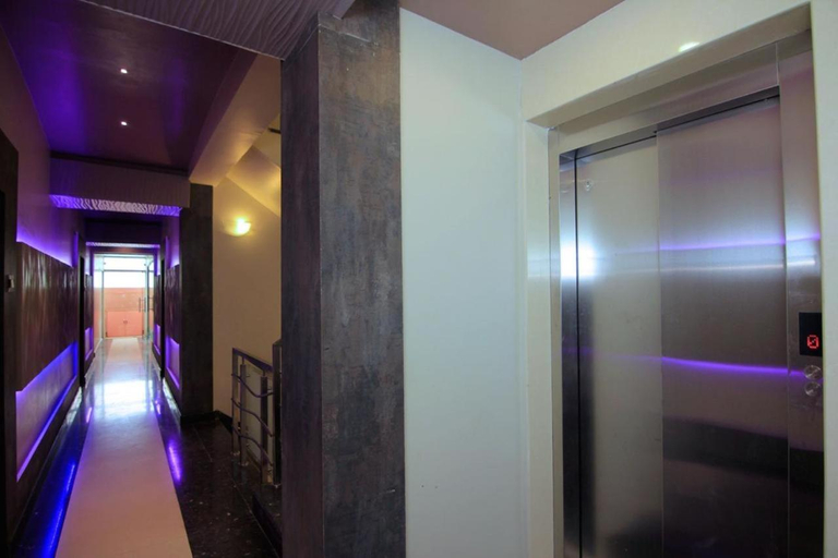 Public Area 3, SAIBABA INTERNATIONAL SUPREME HOTEL, Ahmadnagar