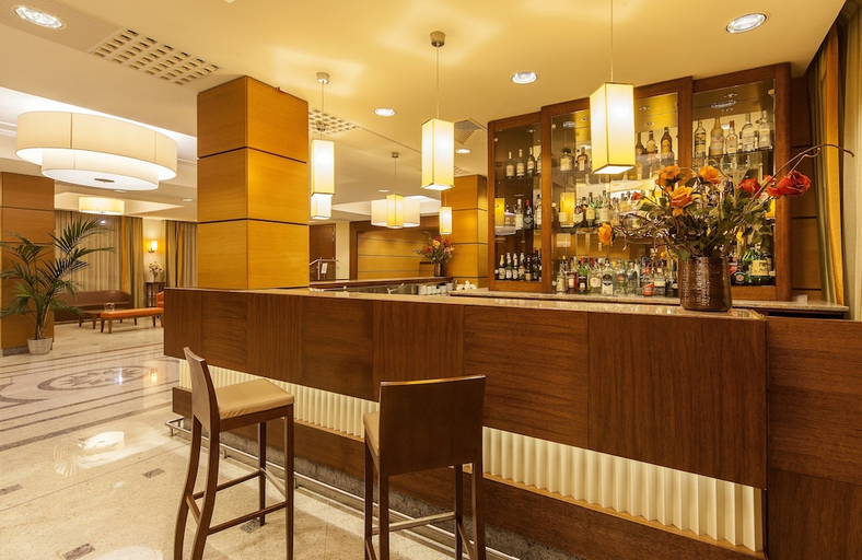 Food & Drinks 5, NilHotel, Florence