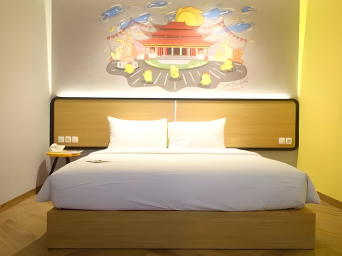 bedroom 12