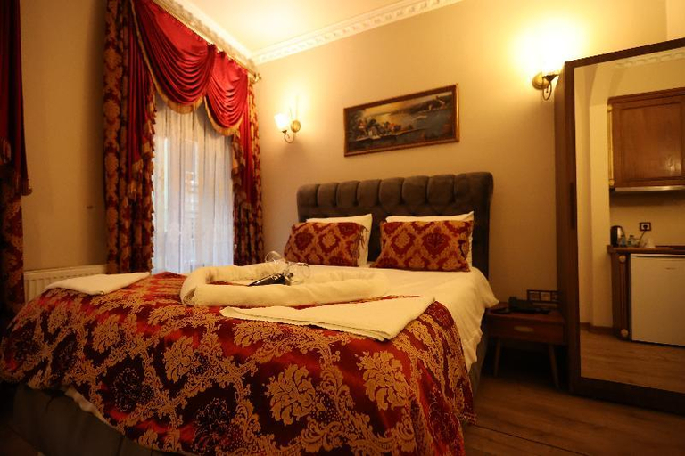 Bedroom 3, Bey port hotel, Beyoğlu