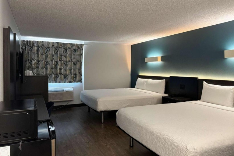 Bedroom 2, Motel6 Carson, CA, Los Angeles