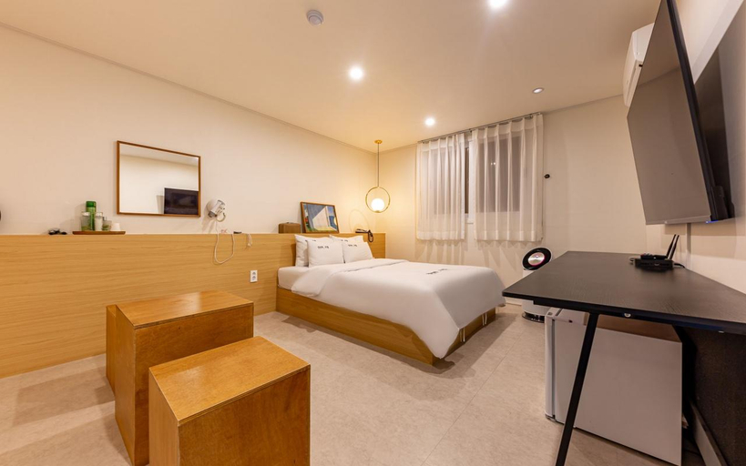 Bedroom 3, Gwangju Chungjang-ro First Boutique Hotel, Buk
