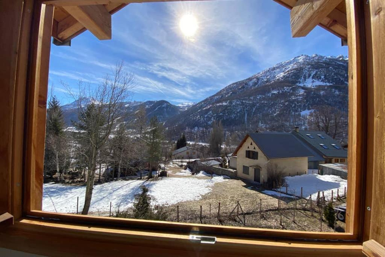 Others 4, Le Serre Barbin - Chalet ensoleille, tout confort, Hautes-Alpes