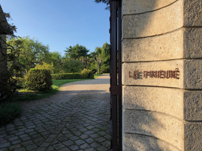 Exterior & Views 2, Le Prieuré de Bazainville, Yvelines