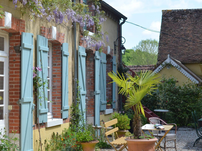 Others 5, Chambre spacieuse, entree privee, animaux admis, WiFi - FR-1-590-513, Loiret