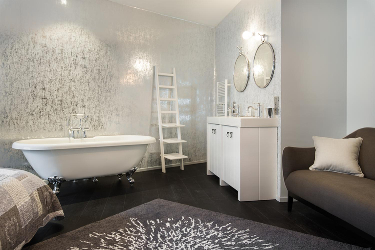 Bathroom 2, All In One, Bruxelles
