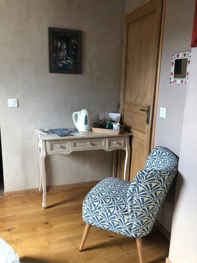 Others 4, Chambre double avec salle de bain prive, Morbihan