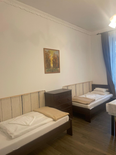 Food & Drinks 4, Kastelykert Fogado, Szeged