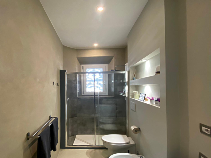 Bathroom 2, Contemporary design on the rooftop, Pistoia