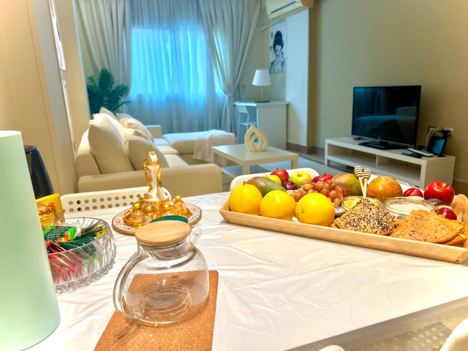 Food & Drinks 5, Queen Nefertari, Al-Ahram