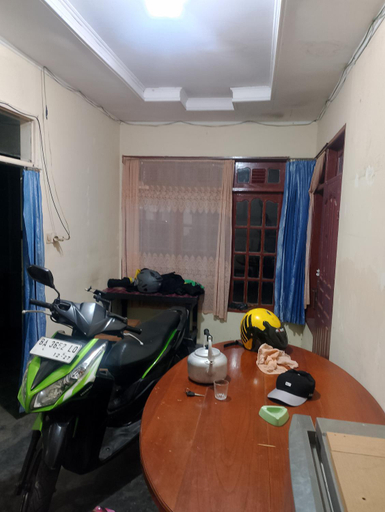 Others 3, Rumah, Agam