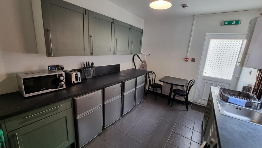 Others 3, En Suite room with kitchen facilities, Nottingham