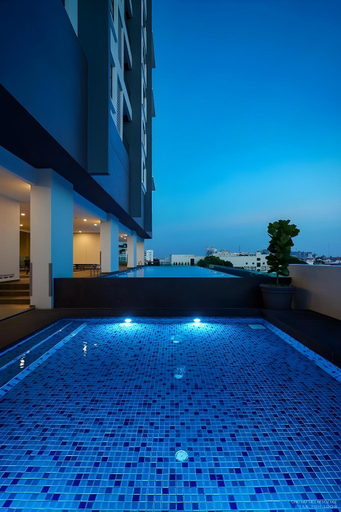 Sport & Beauty 2, 8pax/Ong kim wee@staycationbygm/4mins jonker, Malacca City