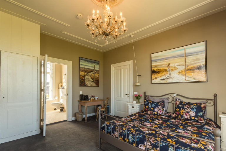 Bedroom, Pastorie Stella Marie, Texel