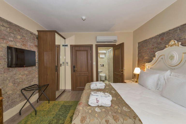 Bedroom 2, By Murat Royal Hotel Galata, Beyoğlu