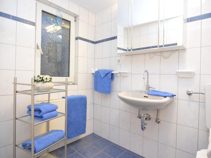 Bathroom 3, Ferienwohnung in der Nahe des Skigebietes, Hochsauerlandkreis