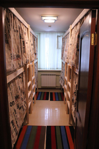 Others 3, Pioner Hostel, Western