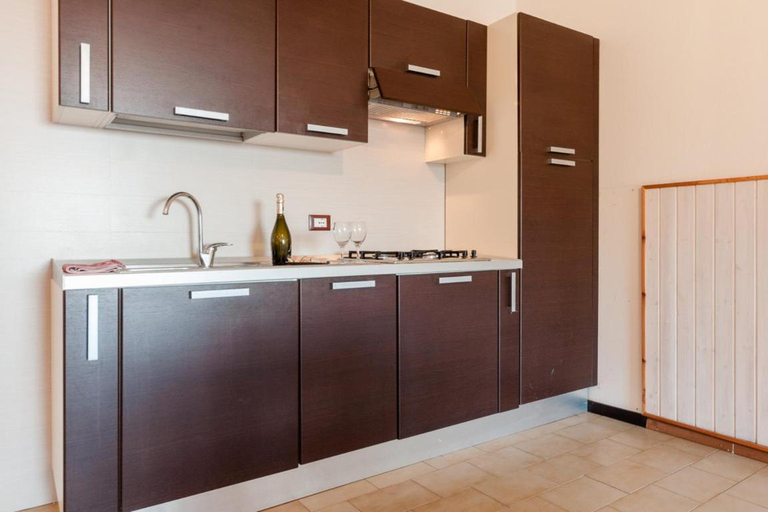 Others 5, Residenze Etruria, Livorno