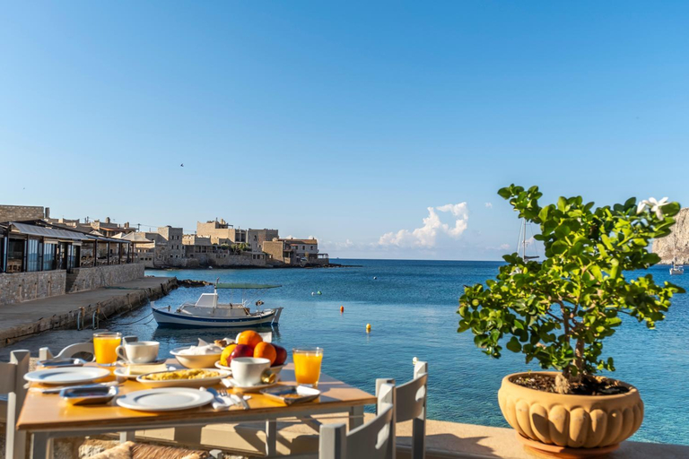 Others 5, Akroyiali - Guesthouse, Peloponnese
