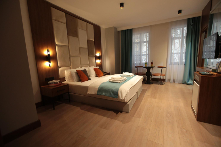 Bedroom 3, Isle Otel, Beyoğlu