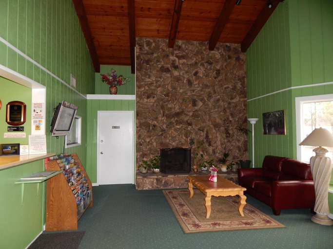 Public Area, Rancho California Inn, Riverside