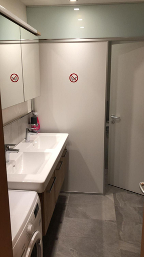 Bathroom 5, V91 Variant, Bolzano