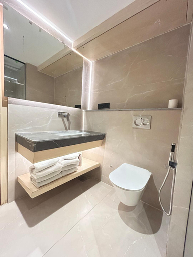 Bathroom, Hotel Jai Shree, Udhampur