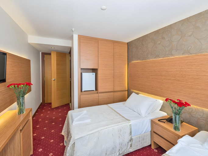 Bedroom 2, Erbazlar Hotel, Fatih