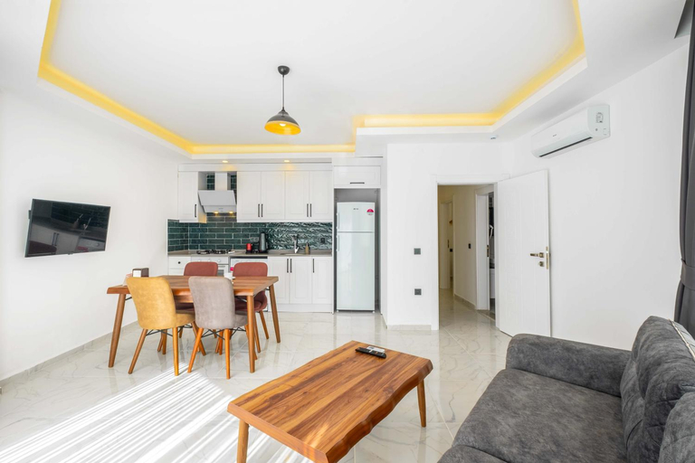 Others 3, Yosun Apart, Kaş