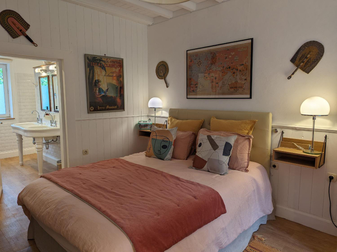 Others 2, Chambre spacieuse, entree privee, animaux admis, WiFi - FR-1-590-513, Loiret