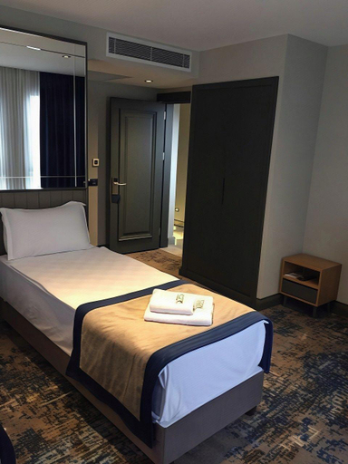 Bedroom 2, AHG ATLAS HOTEL TAKSİM, Beyoğlu