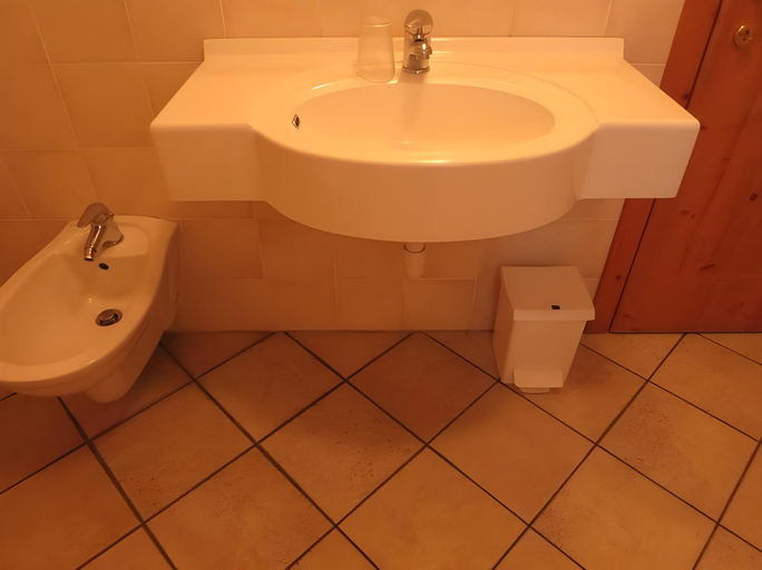 Bathroom 2, Bresidence Edelweiss, Sondrio