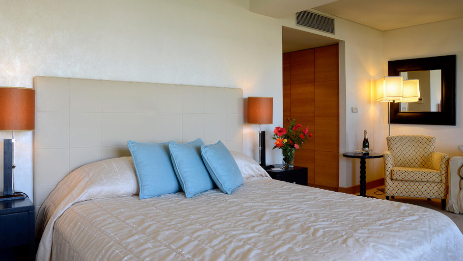 Bedroom 2, Plaza Resort, Attica
