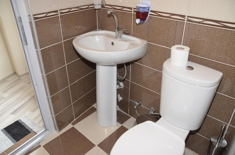 Bathroom 5, Erenler Hostel, Fatih