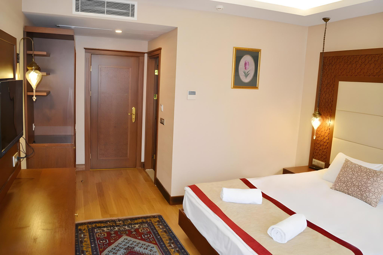 Bedroom 2, Lalinn Hotel, Fatih