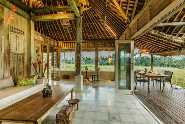 Others 3, Bennu House, Gianyar