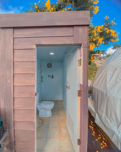 Bathroom 5, Raihyodmei Resort, Mae Rim