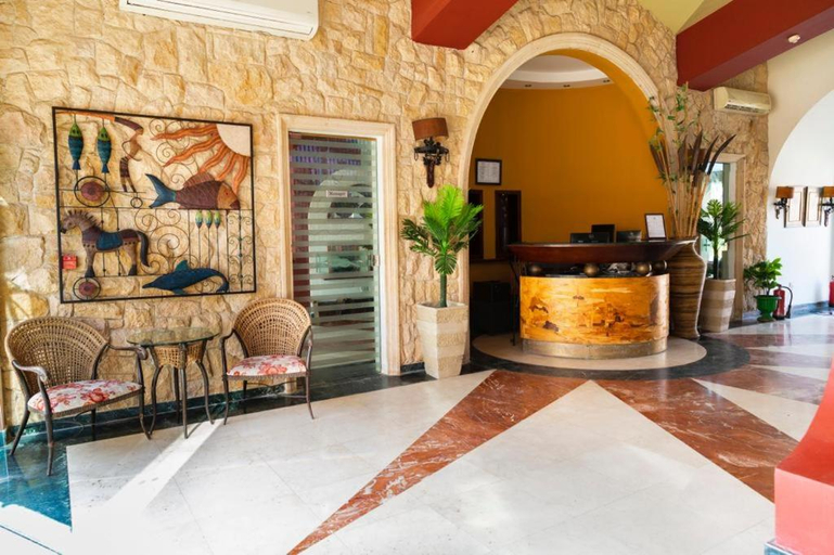 Public Area, Golden Ocean Marina Hotel, Ad-Dukhaylah