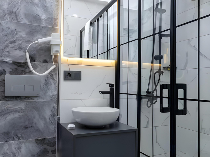 Bathroom 5, Fly Point Airport Hotel, Arnavutkoy