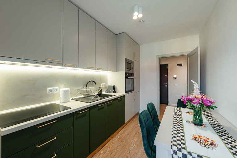 Others 4, AWA Residence, Floresti