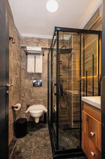 Others 4, Galata Master Hotel, Beyoğlu