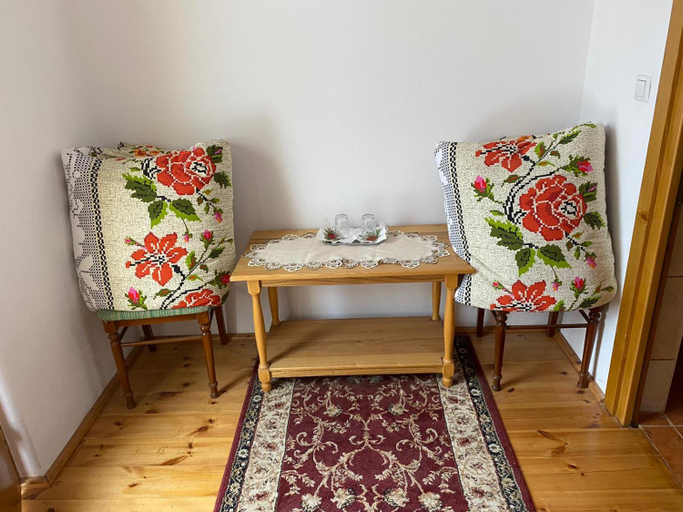 Others 4, Camere de inchiriat Floarea reginei, Viseu De Sus