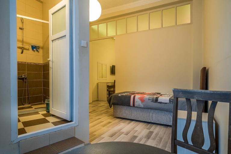 Bedroom 4, Erenler Hostel, Fatih