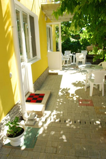 Others 3, Guest Нouse, Kominternivs'kyi