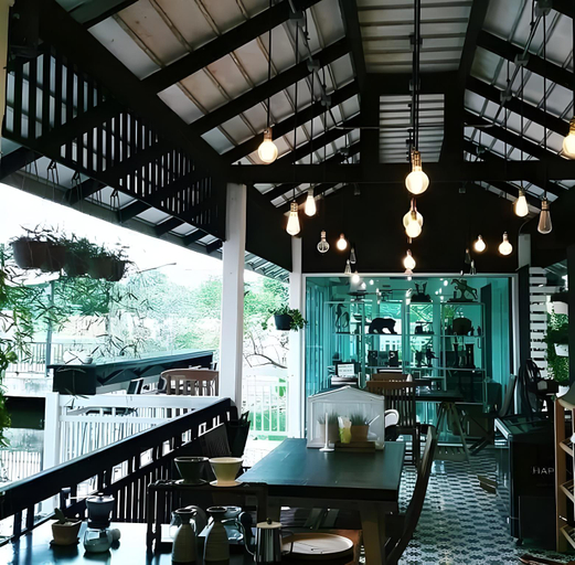 Food & Drinks 4, Baan Ton Mai Apartment, Hua Hin