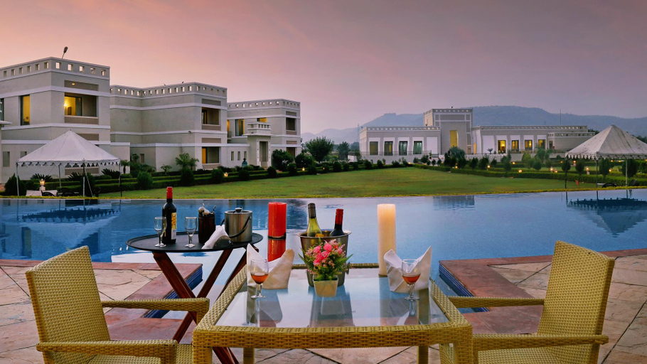 Swimming pool 3, Achrol Niwas A Treehouse Resort, Jaipur