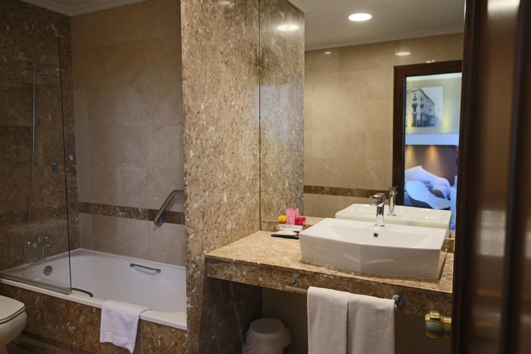 Bathroom 4, Gran Hotel Espana, Asturias